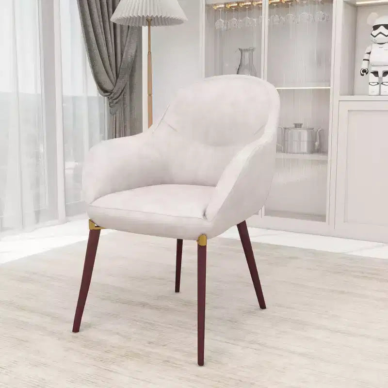 Sedie da pranzo Elias con sedili imbottiti in pelle o velluto e gambe verniciate a polvere, per cucina moderna, sala da pranzo, posti a sedere per bar e caffè