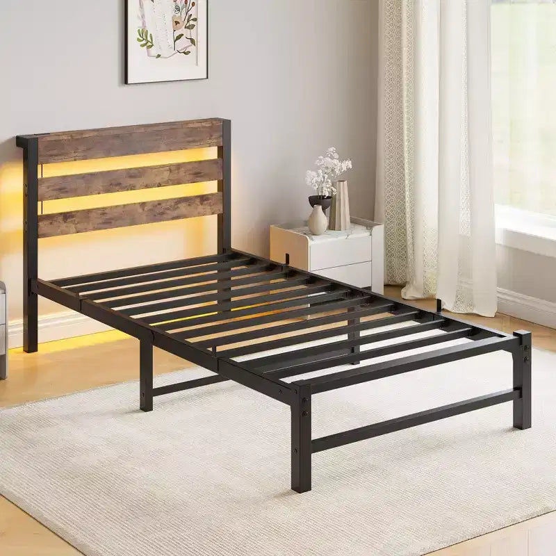 Struttura Letto a Piattaforma Matrimoniale con Luci LED RGB, Stazione di Ricarica USB, Resistente, Non Richiede Rete a Molle