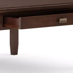 Tavolino da Caffè Stratford Square Marrone Rossiccio: Legno Composito Transizionale, Cassetti Contenitori, 91 cm Quadrati