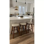 Sgabello da bar ad altezza bancone girevole Amalia Wood